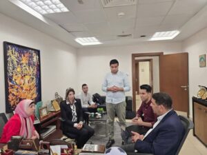 صورة-واتساب-بتاريخ-1446-11-25-في-19.00.54_3dc02c72-300x225 زيارة وفد المركز الإعلامي لاتحاد بشبابها لبحث سبل التعاون مع وزارة الشباب والرياضة